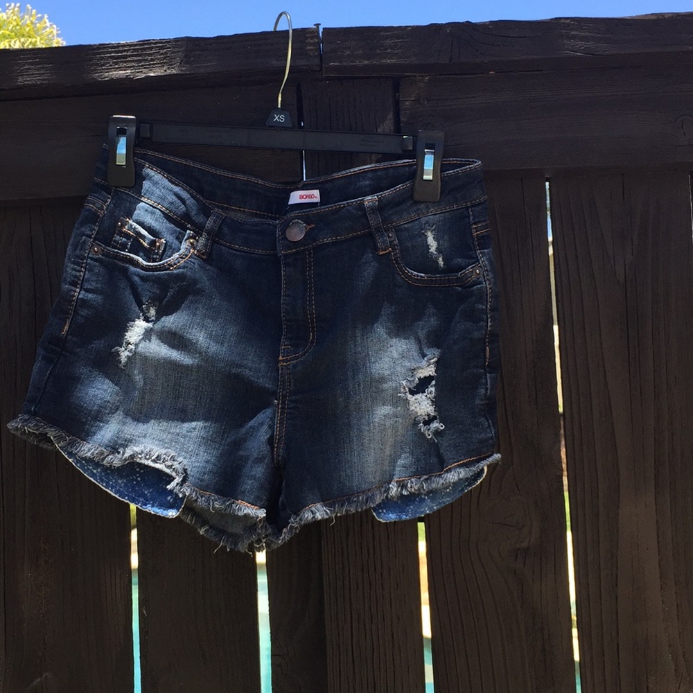 Bongo slightly ripped  Jean shorts size 5